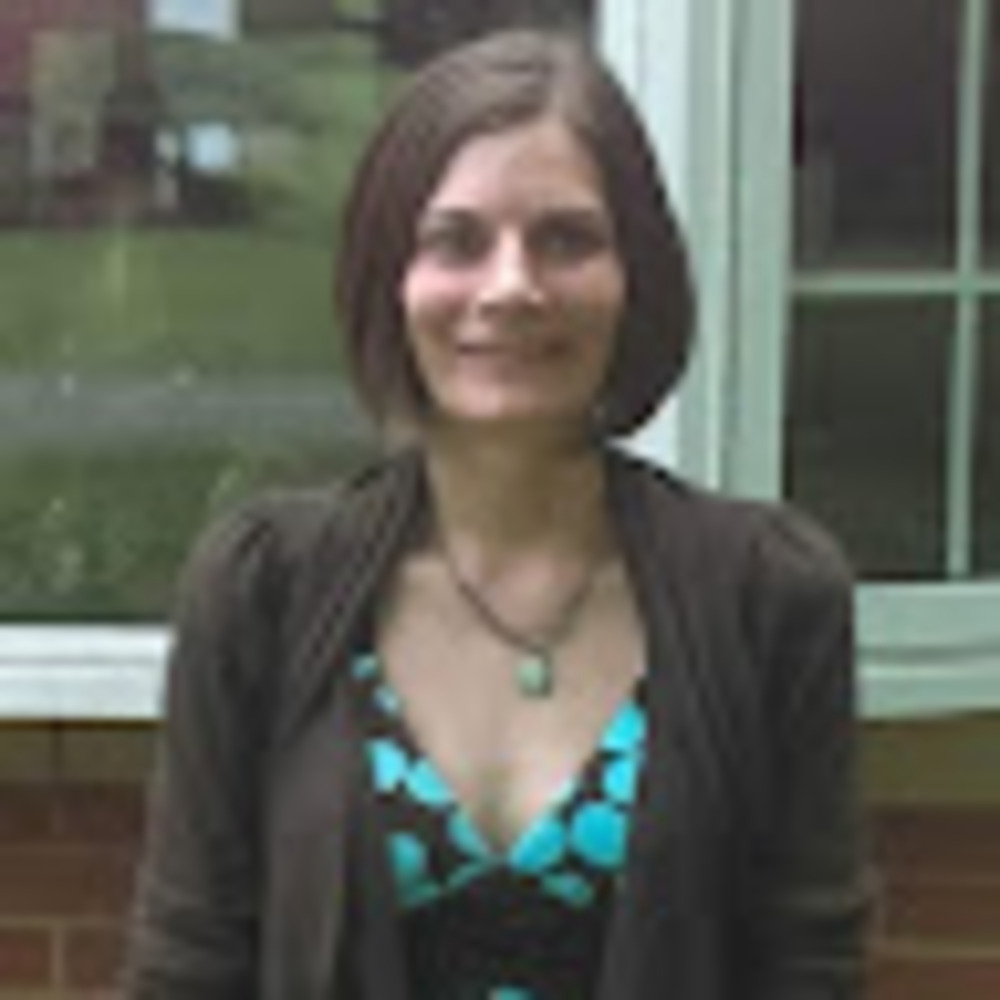Meet your Posher, Alicia
